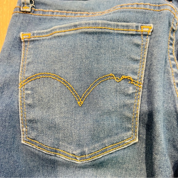 Levi’s 710 Super Skinny Jeans Women’s Size 28 Blue Stretch Mid Rise - Picture 7 of 13